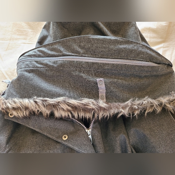 The North Face long winter coat with hood - Picture 12 of 16